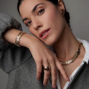 COLAR LINEUP BANHADO A OURO 18K