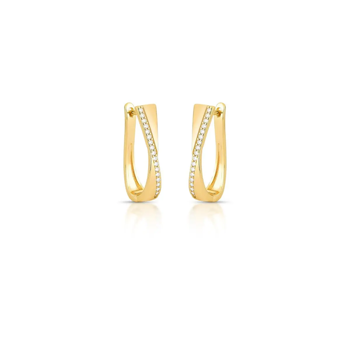 Brinco argola oval dourada em formato X com fileira de zircônias banhado a ouro 18k da Ahal Acessórios.
